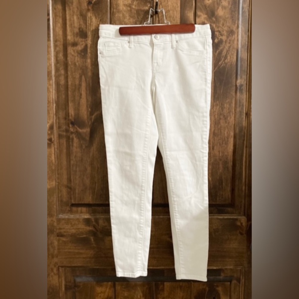 Mossimo White Skinny Jeans Jeggings Size 2